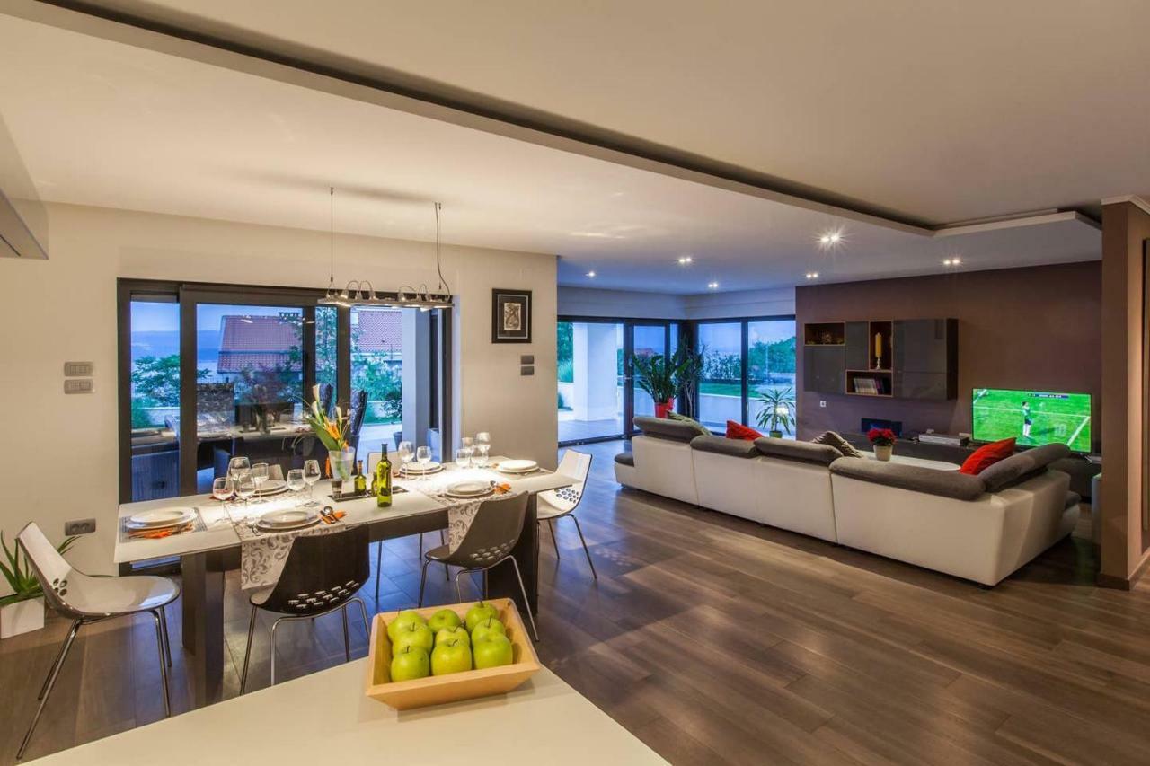 Villa Rina - Luxury Holiday Home تْسْغيكفانِتْسا المظهر الخارجي الصورة
