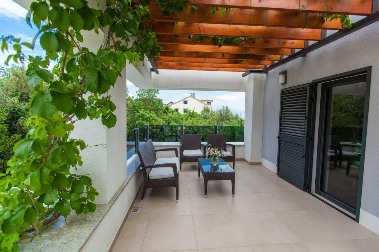 Villa Rina - Luxury Holiday Home تْسْغيكفانِتْسا المظهر الخارجي الصورة